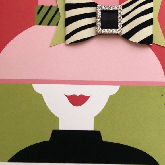 Meet your Posher, Gigi - Picture 1 of 1